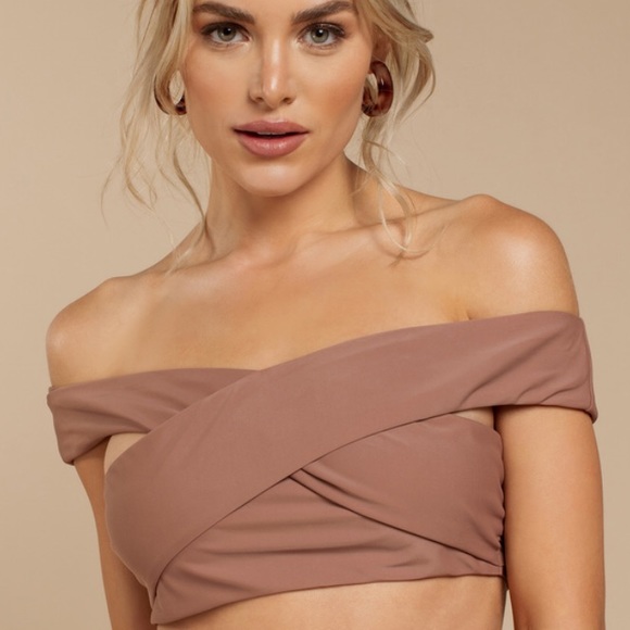 Tobi swimsuit top! - Picture 1 of 6